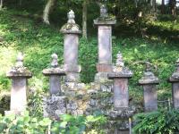 三澤寺歴代住持の墓