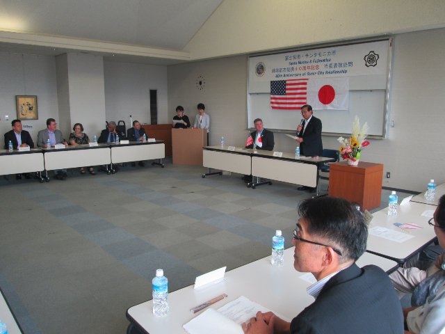 市長表敬