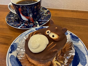 タヌキのケーキ