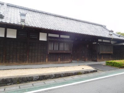 長屋門外観